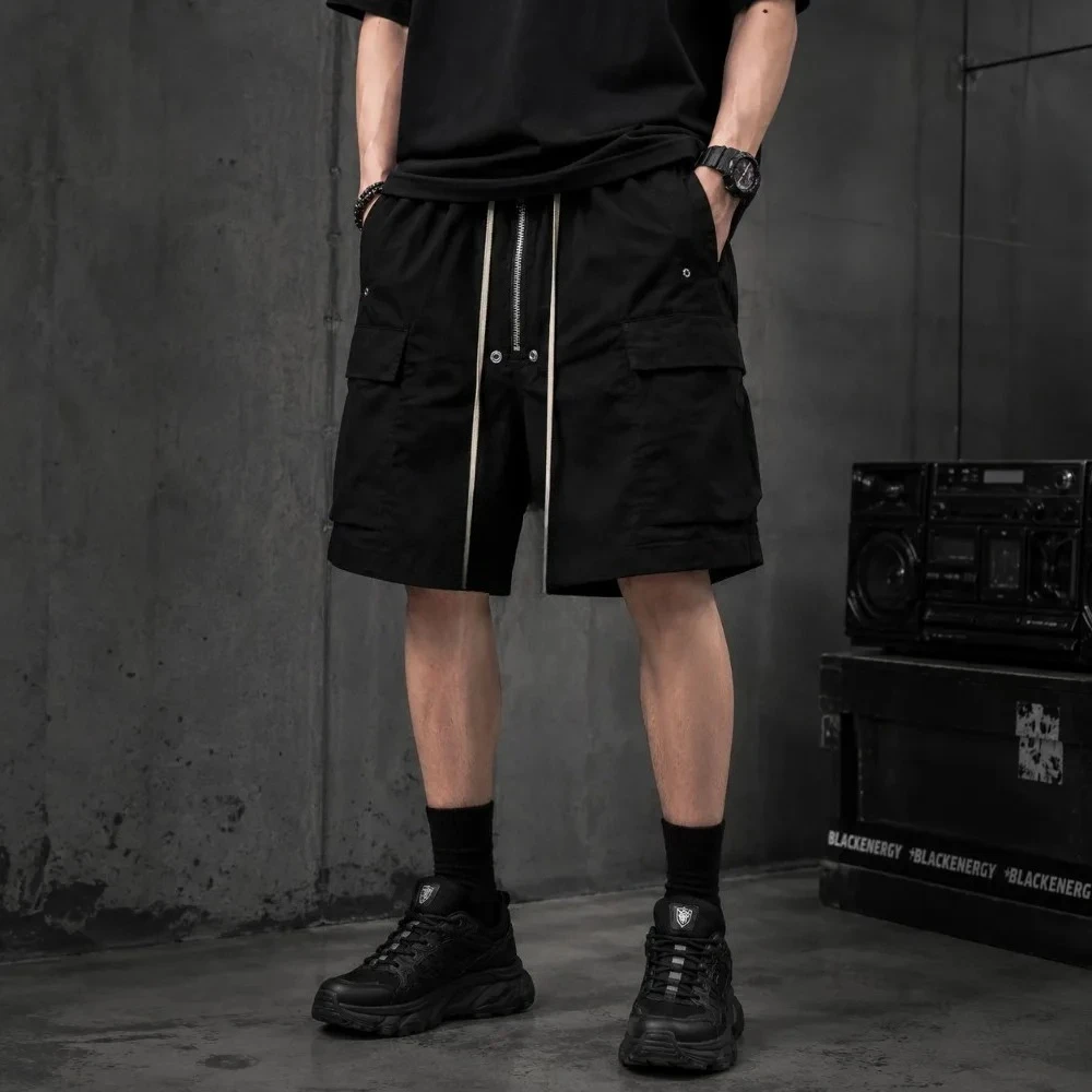 Men’s Dark Goth Drawstring Cargo Shorts Multi-Pocket Casual Loose Fit Mid-Length Streetwear Y2K Pants
Men’s Dark Goth Drawstring Cargo Shorts Multi-Pocket Casual Loose Fit Mid-Length Streetwear Y2K Pants