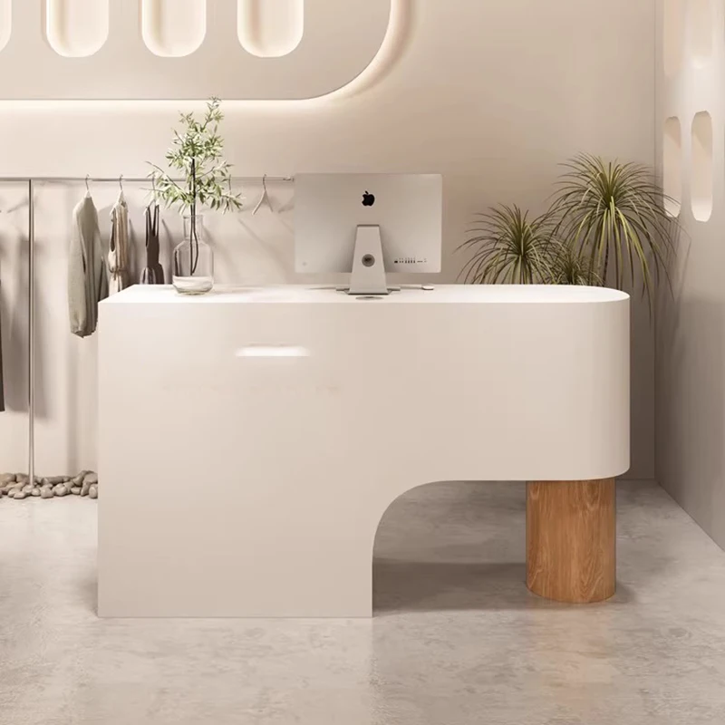 Дисплей Промышленные стойки регистрации Бар Ресторан Полки Салон Приемные стойки Угловой отель Escritorio Коммерческая мебель
Дисплей Промышленные стойки регистрации Бар Ресторан Полки Салон Приемные стойки Угловой отель Escritorio Коммерческая мебель