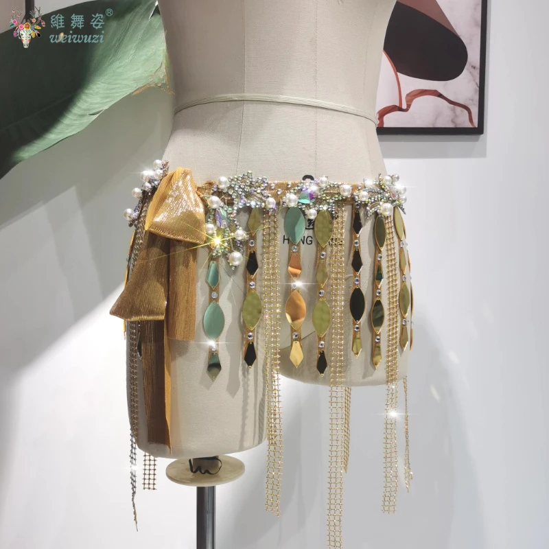 Пояс для выступлений для танца живота для женщин, высококачественный роскошный жемчужный пояс с кисточками, аксессуары для соревнований по восточному танцам, золотые ремни
Пояс для выступлений для танца живота для женщин, высококачественный роскошный жемчужный пояс с кисточками, аксессуары для соревнований по восточному танцам, золотые ремни