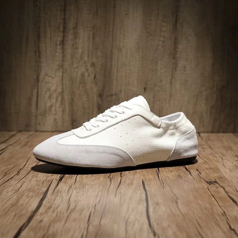 Men's Casual Shoes Genuine Leather Oxfords Comfortable Flats Youth Walking Outdoor Sports Training Shoes Male Sneakers
Men's Casual Shoes Genuine Leather Oxfords Comfortable Flats Youth Walking Outdoor Sports Training Shoes Male Sneakers