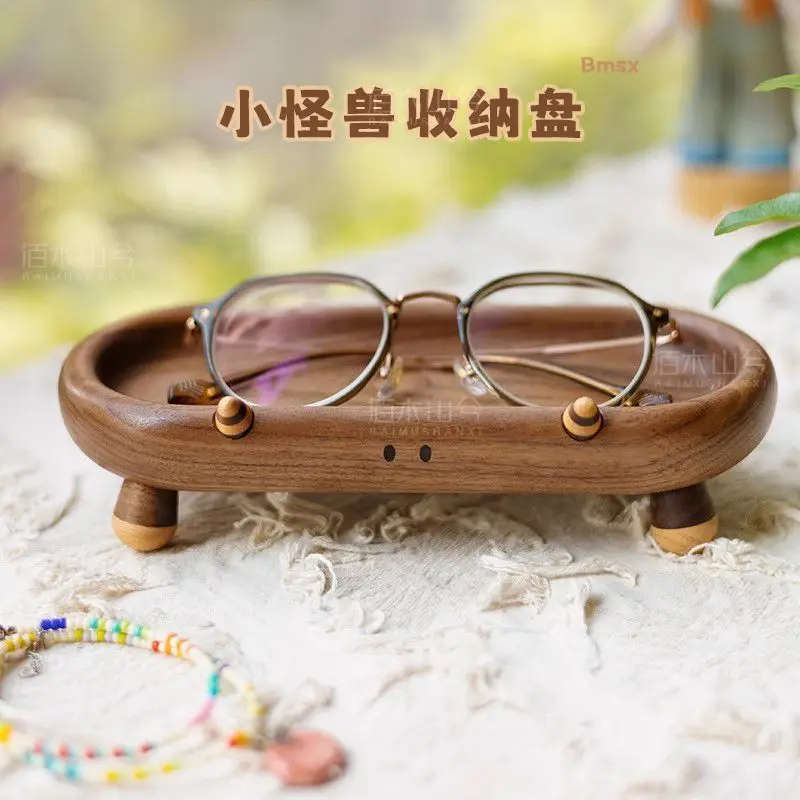 Black walnut storage tray desktop glasses tray entrance key rack miscellaneous storage tray
Black walnut storage tray desktop glasses tray entrance key rack miscellaneous storage tray