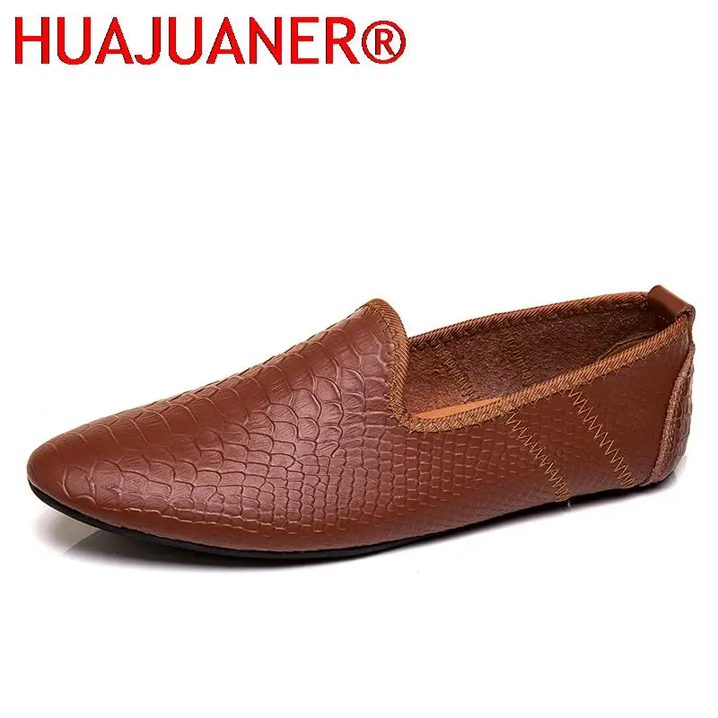 New Shoes Men Loafers Lightweight Leather Fashion Shoes Crocodile Pattern Breathable Driving Shoes Comfortable Summer Shoes Flat
New Shoes Men Loafers Lightweight Leather Fashion Shoes Crocodile Pattern Breathable Driving Shoes Comfortable Summer Shoes Flat