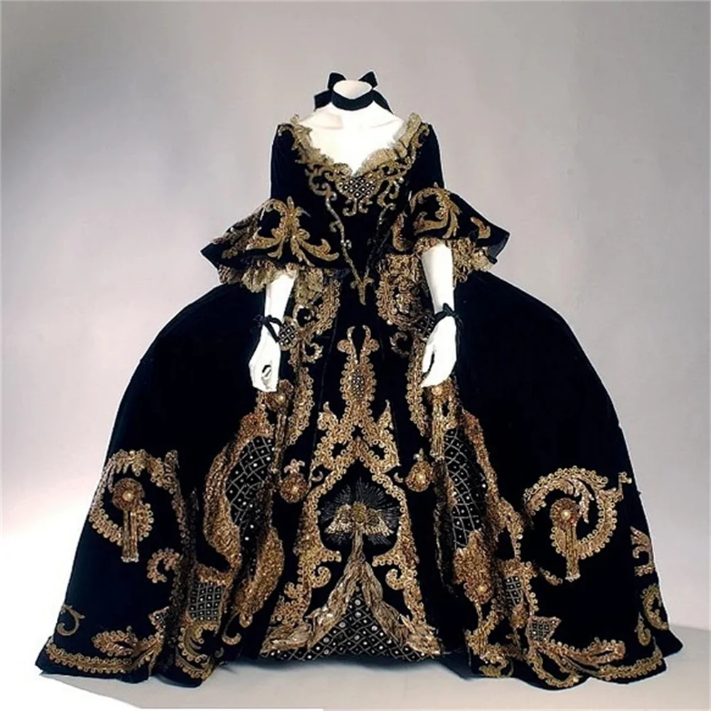 18th Century Rococo Baroque Wedding Costume Queen Marie Antoinette French Royal Ball Gown Custom Made
18th Century Rococo Baroque Wedding Costume Queen Marie Antoinette French Royal Ball Gown Custom Made