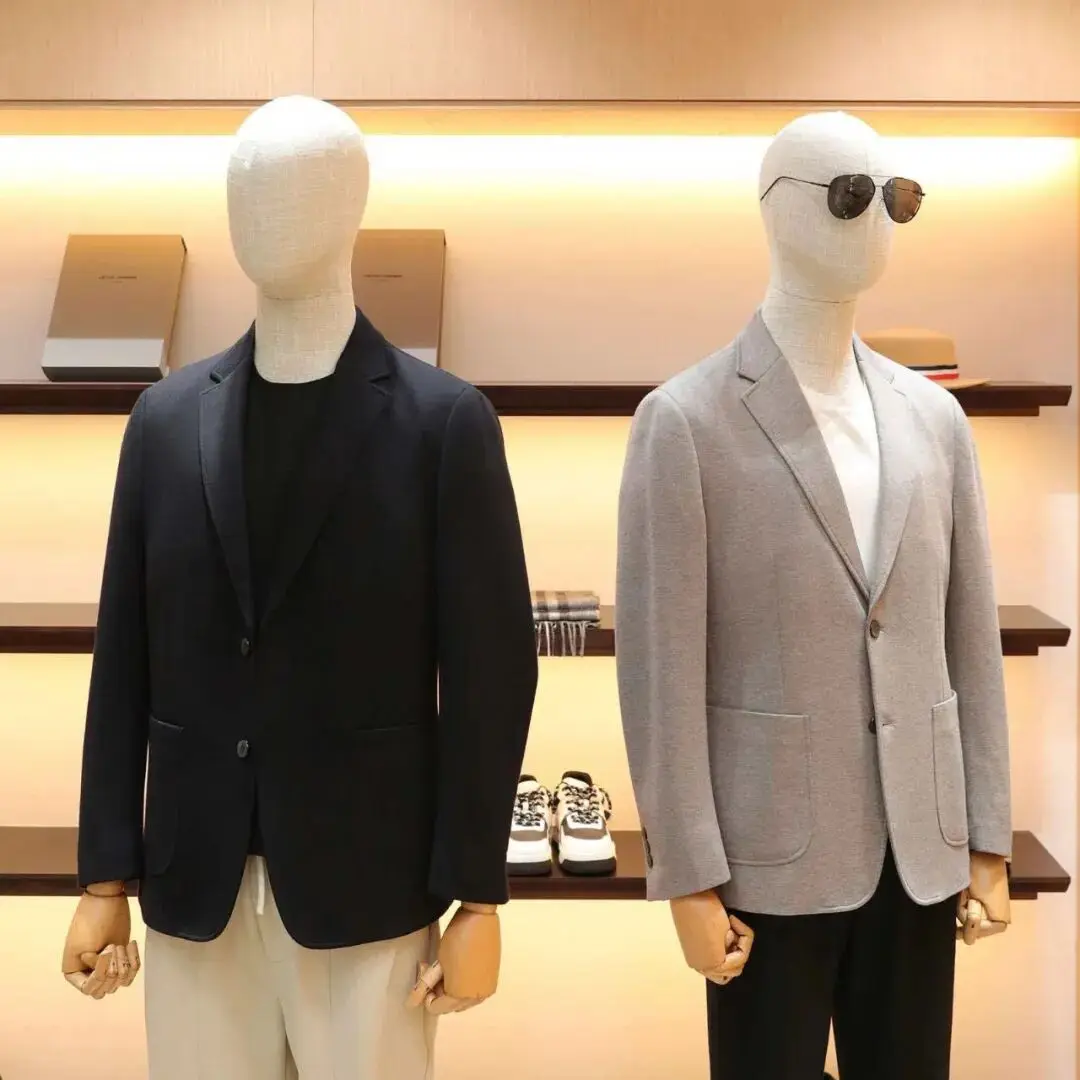 Мужской костюм из модальной шерсти: новая весенне-осенняя коллекция, высококачественный повседневный пиджак с длинным рукавом на пуговицах, приталенный крой
Мужской костюм из модальной шерсти: новая весенне-осенняя коллекция, высококачественный повседневный пиджак с длинным рукавом на пуговицах, приталенный крой