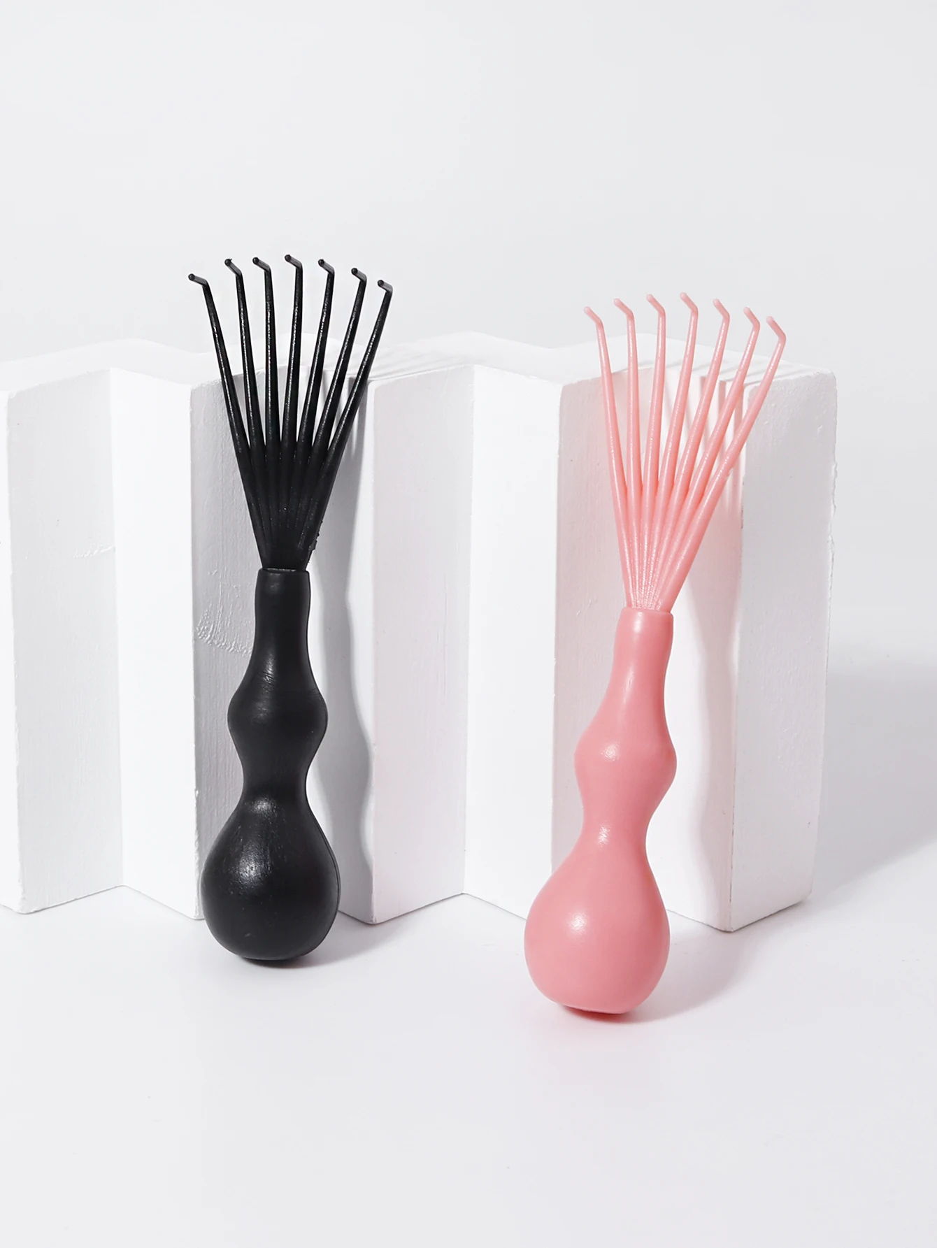 1/2 шт., когти для чистки расчески, мини-щеточки для волос, чистящие когти, инструменты для удаления волос, специально для париков из натуральных волос
1/2 шт., когти для чистки расчески, мини-щеточки для волос, чистящие когти, инструменты для удаления волос, специально для париков из натуральных волос