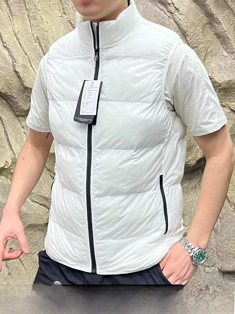 Outdoor High-loft Tech Cotton Water-repellent Warm Stand Collar Vest for Men And Women Standard Fit Youthful Daily Wear Winter
Outdoor High-loft Tech Cotton Water-repellent Warm Stand Collar Vest for Men And Women Standard Fit Youthful Daily Wear Winter