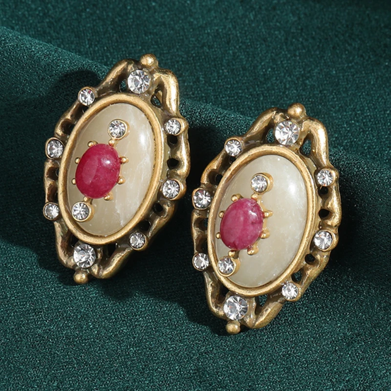 Vintage Pink White Jade Earrings For Woman Studs Flower Antique Gold Color Rhinestones Ellipse Accessories 2025 Trend Jewelry 
Vintage Pink White Jade Earrings For Woman Studs Flower Antique Gold Color Rhinestones Ellipse Accessories 2025 Trend Jewelry