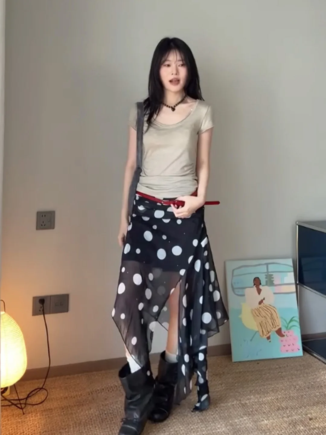 High Waist Printed Asymmetrical Split Skirt for Women Commute Friendly Spring Summer Fashion Design Slimming Effect
High Waist Printed Asymmetrical Split Skirt for Women Commute Friendly Spring Summer Fashion Design Slimming Effect