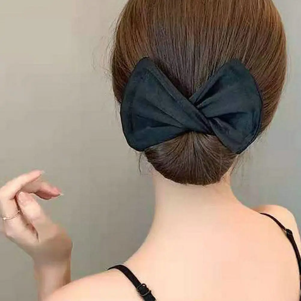 6Pcs Hair Bun Maker Lightweight Reusable Hair Styling Tools for Quick Elegant Hairstyles Women Girls Beach Club
6Pcs Hair Bun Maker Lightweight Reusable Hair Styling Tools for Quick Elegant Hairstyles Women Girls Beach Club