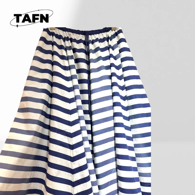 Skirt Advanced Texture Trendy and Beautiful Asymmetrical Skirt – Modern Design for Trendy Wardrobe AE0201
Skirt Advanced Texture Trendy and Beautiful Asymmetrical Skirt – Modern Design for Trendy Wardrobe AE0201