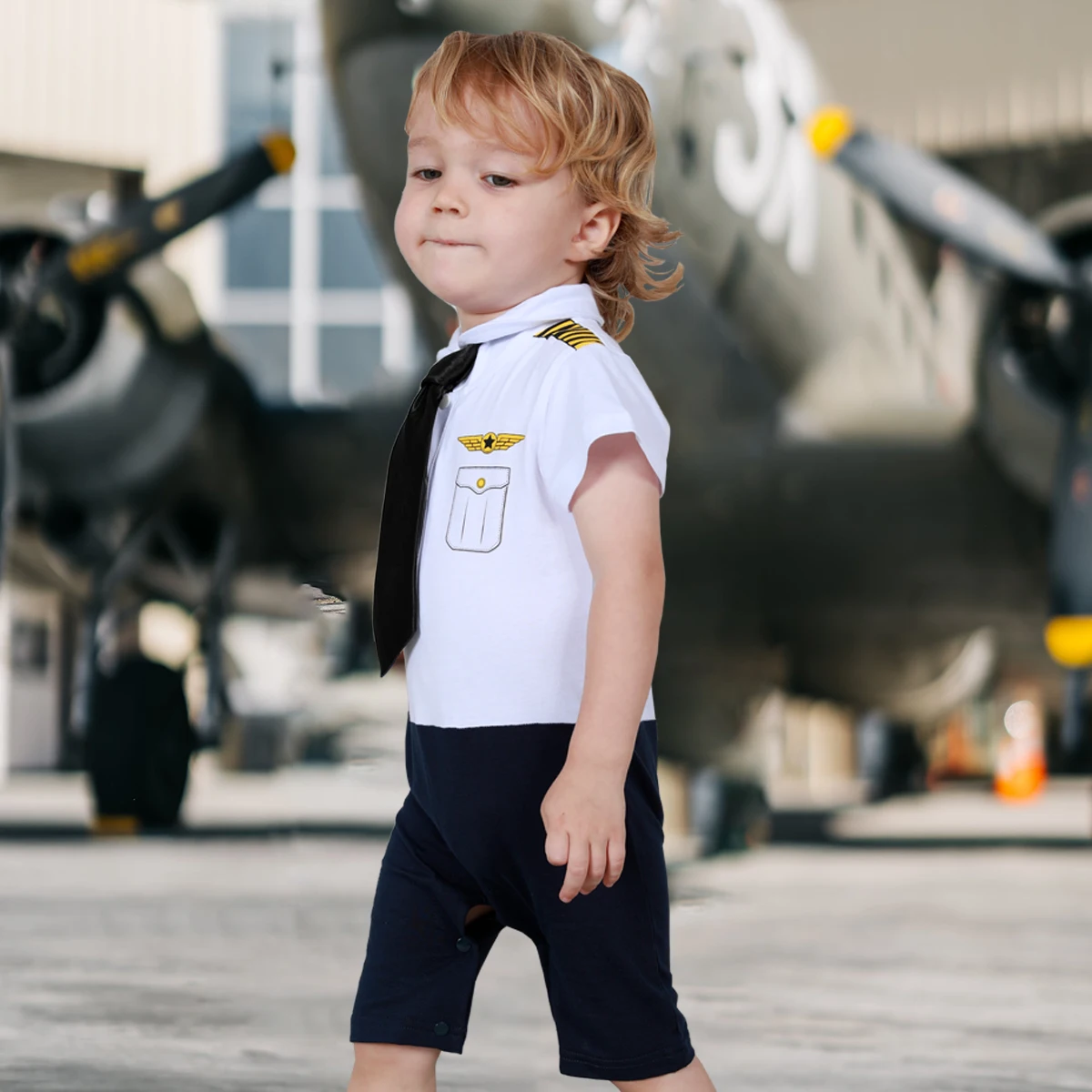 Baby Boy Pilot Romper Newborn Astronaut Costume Space Suit Infant Halloween Carnival Fancy Dress Playsuit Aviator Jumpsuit
Baby Boy Pilot Romper Newborn Astronaut Costume Space Suit Infant Halloween Carnival Fancy Dress Playsuit Aviator Jumpsuit