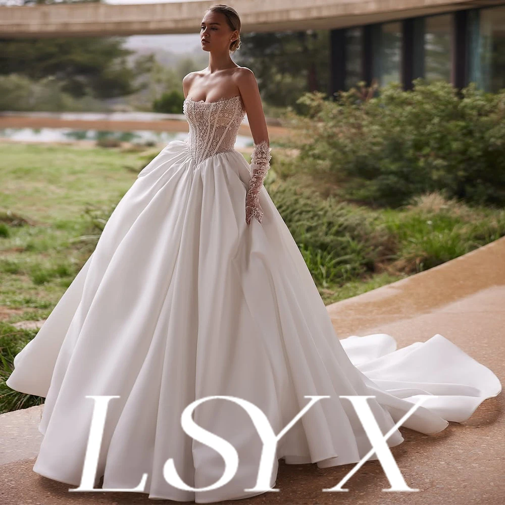 LSYX Customized Strapless Lace Corset Ball Gown Wedding Dress Beaded Bodice Open Back Tie-up Satin Skirt With Lace Gloves Elegan
LSYX Customized Strapless Lace Corset Ball Gown Wedding Dress Beaded Bodice Open Back Tie-up Satin Skirt With Lace Gloves Elegan