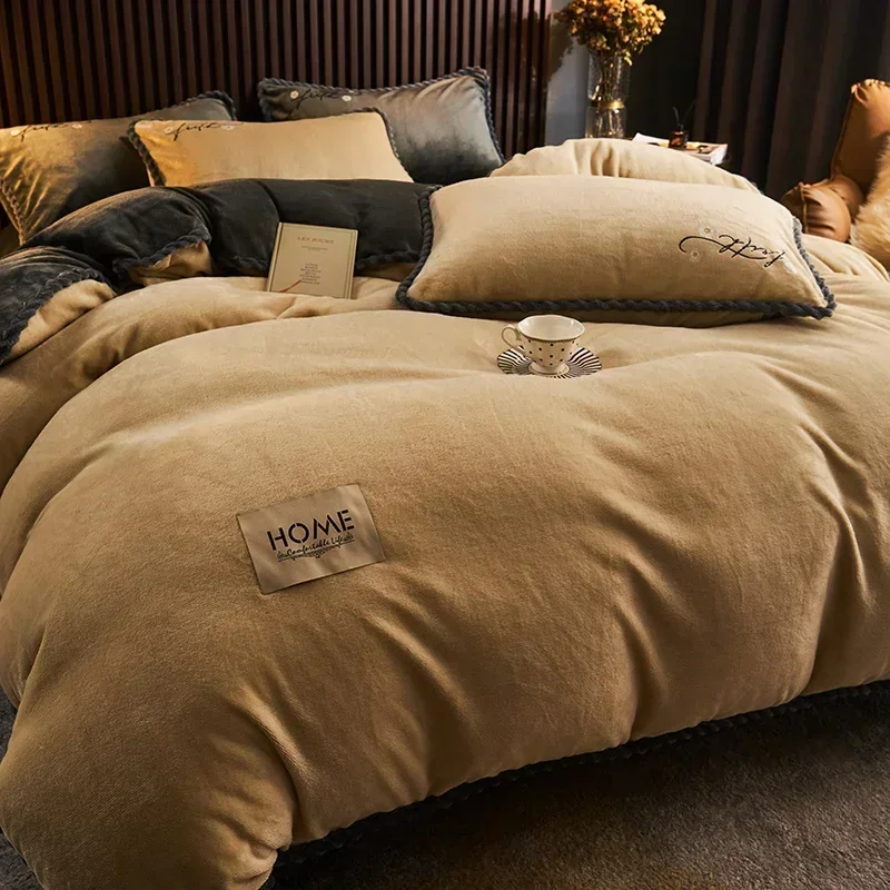 Nordic Milk Velvet Quilt Duvet Cover Bedding Set Warm Thicken Bed Quilt Cover Double Bed Cover Queen King Comforter 220x240
Nordic Milk Velvet Quilt Duvet Cover Bedding Set Warm Thicken Bed Quilt Cover Double Bed Cover Queen King Comforter 220x240