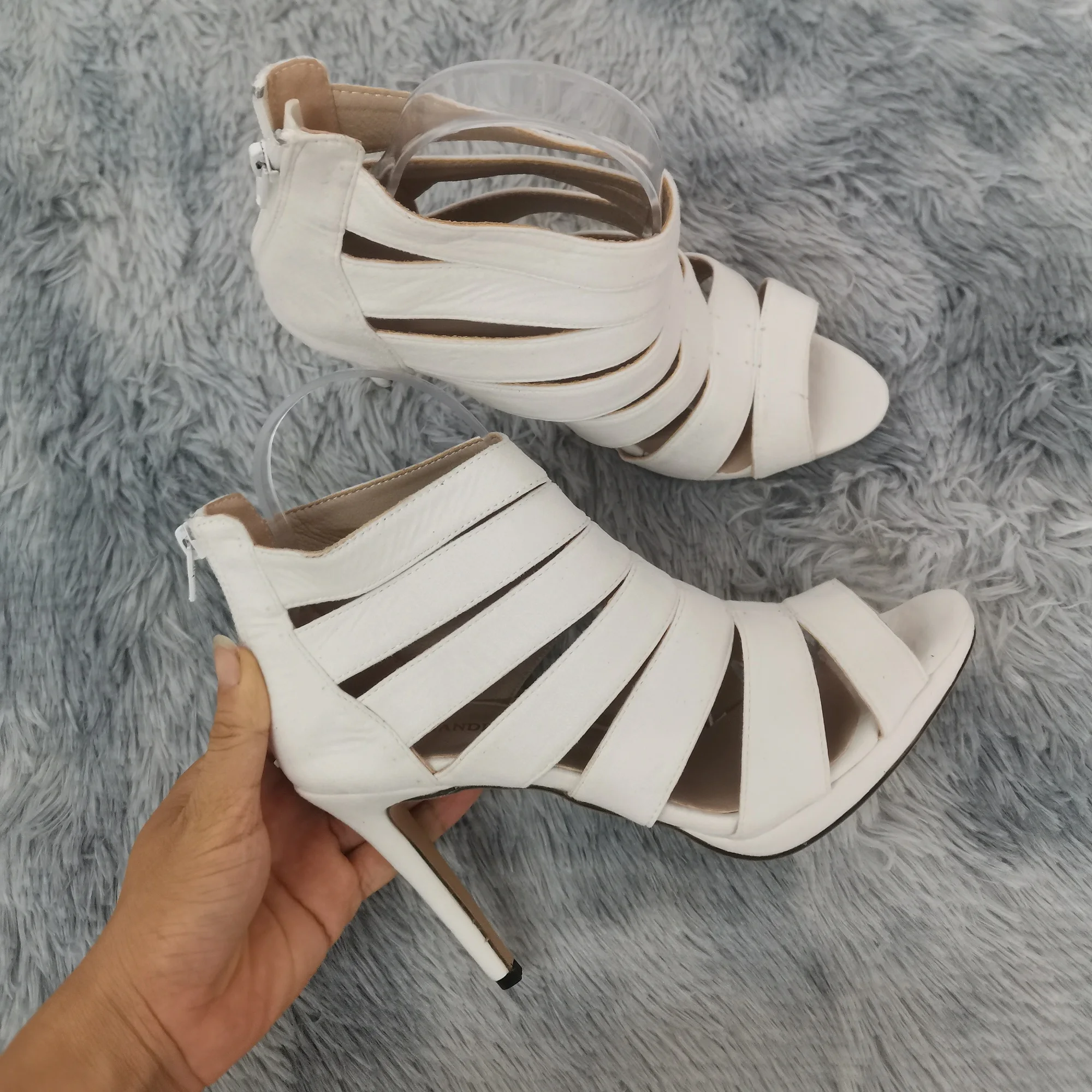 New Fashion show Women Sandals Fashion Sexy High Heels Platform Pumps Peep Toe Sandals Casual White Red Wedding Shoes Plus Size
New Fashion show Women Sandals Fashion Sexy High Heels Platform Pumps Peep Toe Sandals Casual White Red Wedding Shoes Plus Size