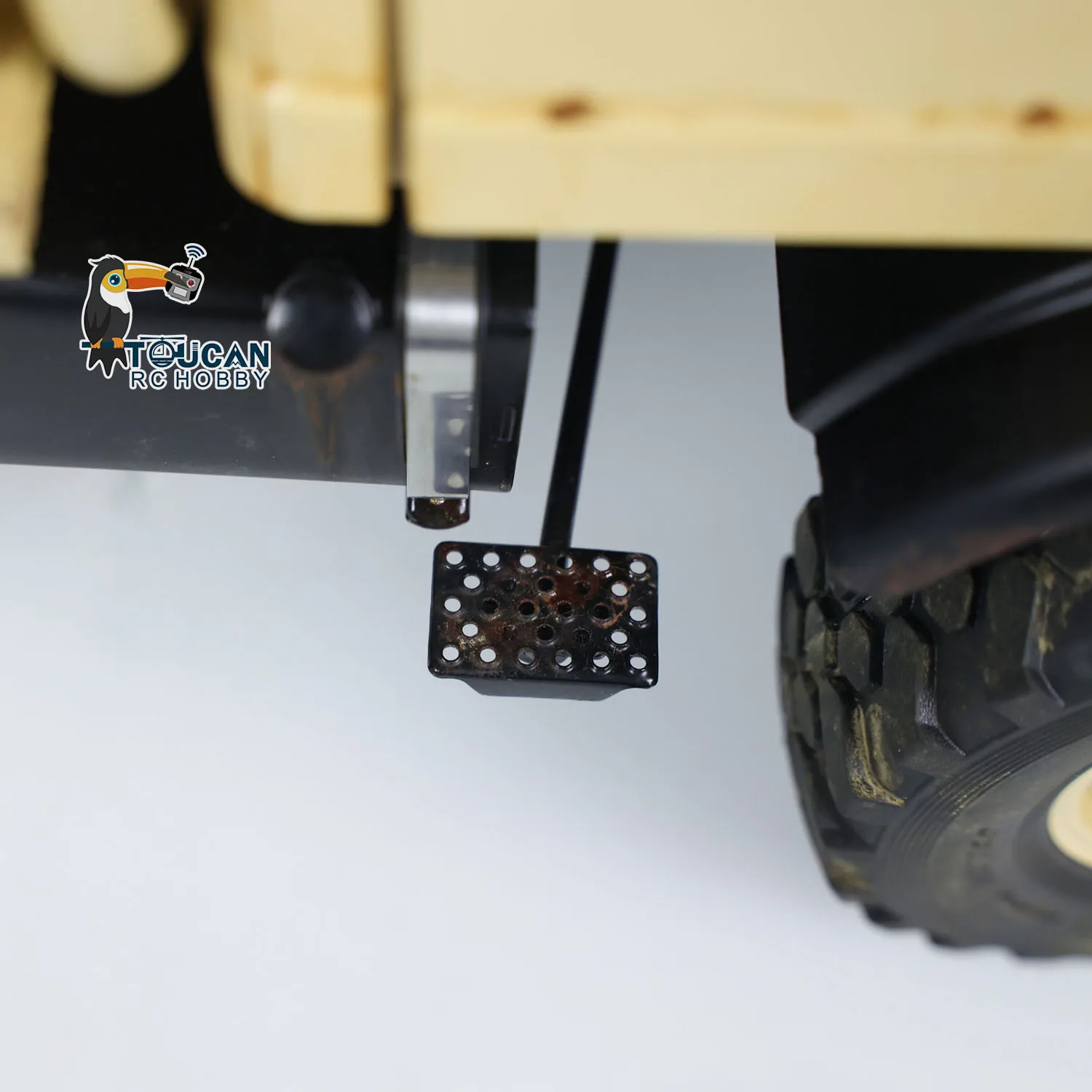 1/10 LESU 4x4 RC Off-Road Vehicle RAVE-UM406 Remote Control Climbing Truck Car TOUCAN DIY Painted Finished Winch Outdoor Toys
1/10 LESU 4x4 RC Off-Road Vehicle RAVE-UM406 Remote Control Climbing Truck Car TOUCAN DIY Painted Finished Winch Outdoor Toys