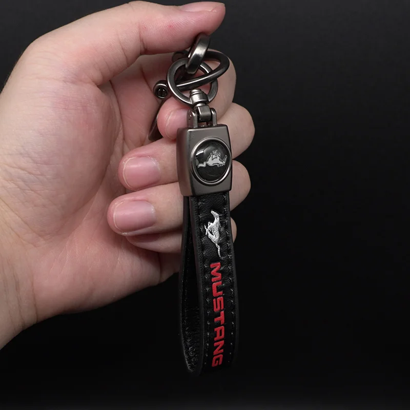 Car Keychain Keyring pendant Key Holder Key Rings For Ford Fiesta C-Max Kuga Ranger Raptor KA Fusion ST Transit Edge Sticker
Car Keychain Keyring pendant Key Holder Key Rings For Ford Fiesta C-Max Kuga Ranger Raptor KA Fusion ST Transit Edge Sticker