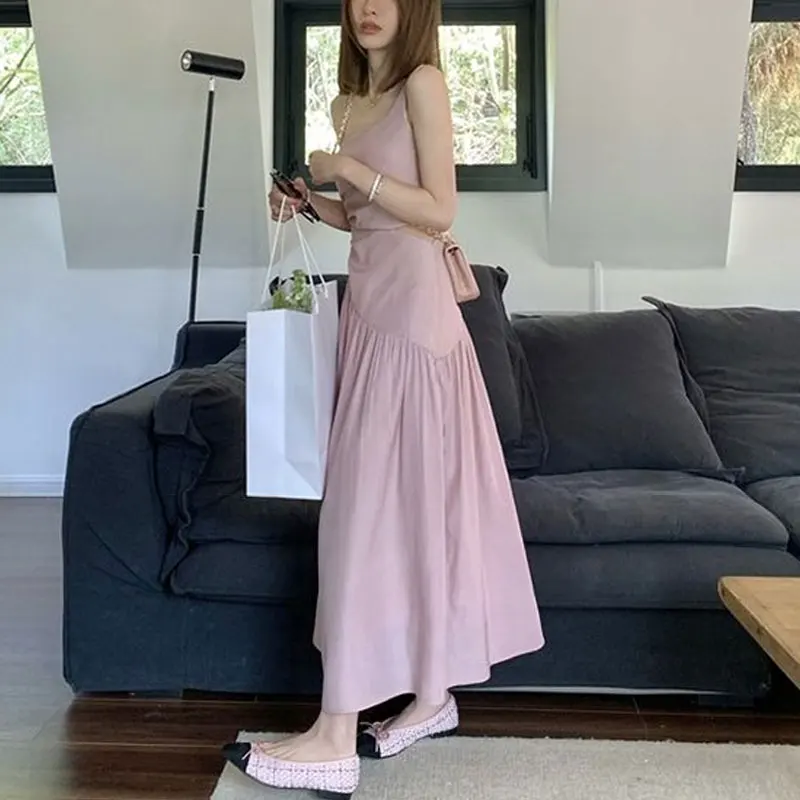Stylish Folds Asymmetrical Dresses Women's Clothing Solid Color Summer Elegant Waist A-Line Aura Hollow Out Strap Long Dress New
Stylish Folds Asymmetrical Dresses Women's Clothing Solid Color Summer Elegant Waist A-Line Aura Hollow Out Strap Long Dress New