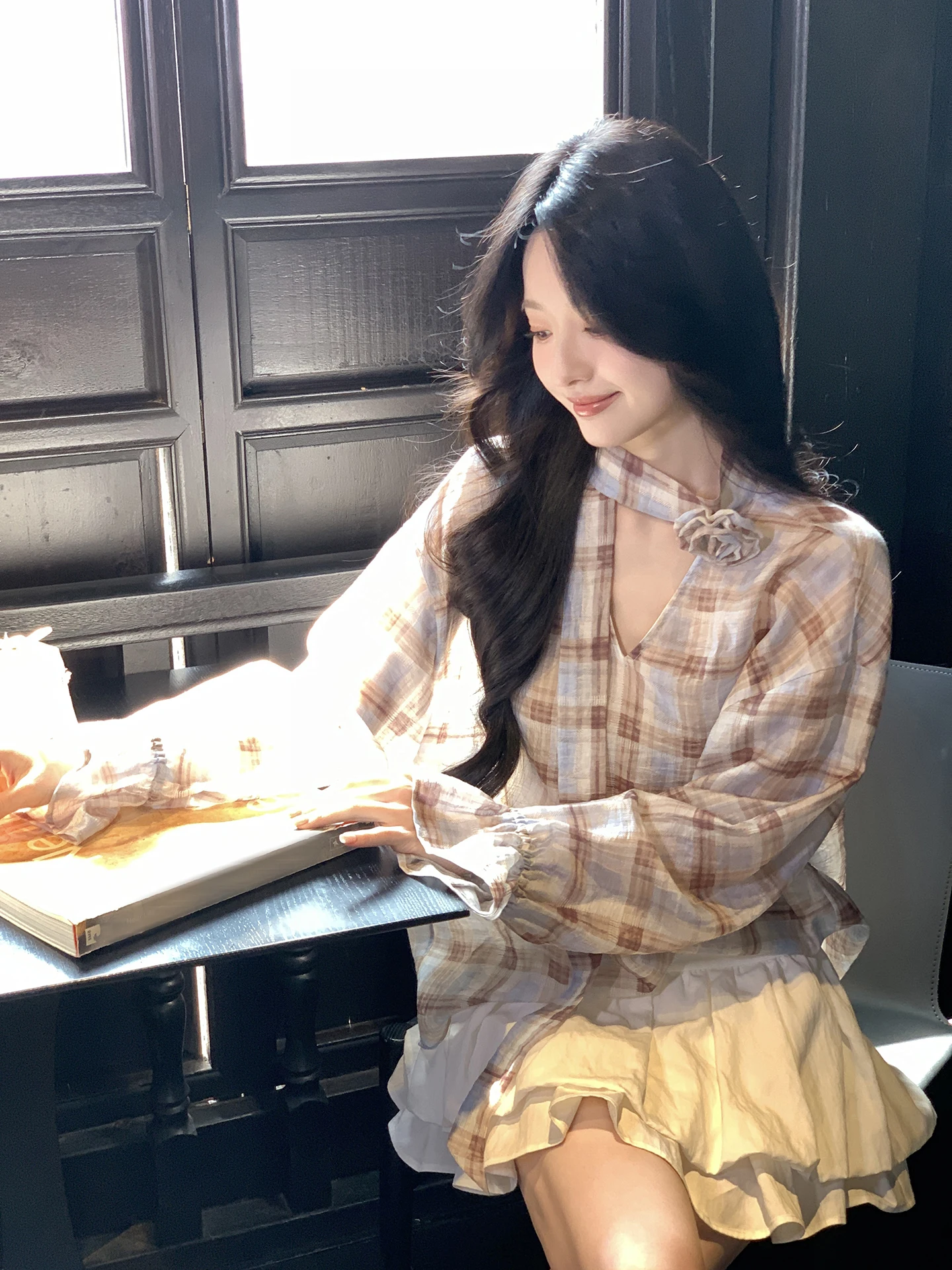 Aboutpoem Classic Loose Shirt Summer Poem Ruffle Collar Chest Flower Print Casual Style Lenzing Lyocell Fiber Long Sleeve Wom...
Aboutpoem Classic Loose Shirt Summer Poem Ruffle Collar Chest Flower Print Casual Style Lenzing Lyocell Fiber Long Sleeve Wom...