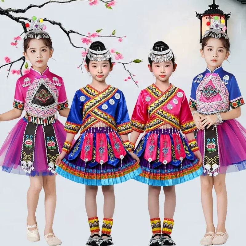 Chinese Ethnic Minority Girls' Dance Costumes and Hmong Ethnic Costumes
Chinese Ethnic Minority Girls' Dance Costumes and Hmong Ethnic Costumes