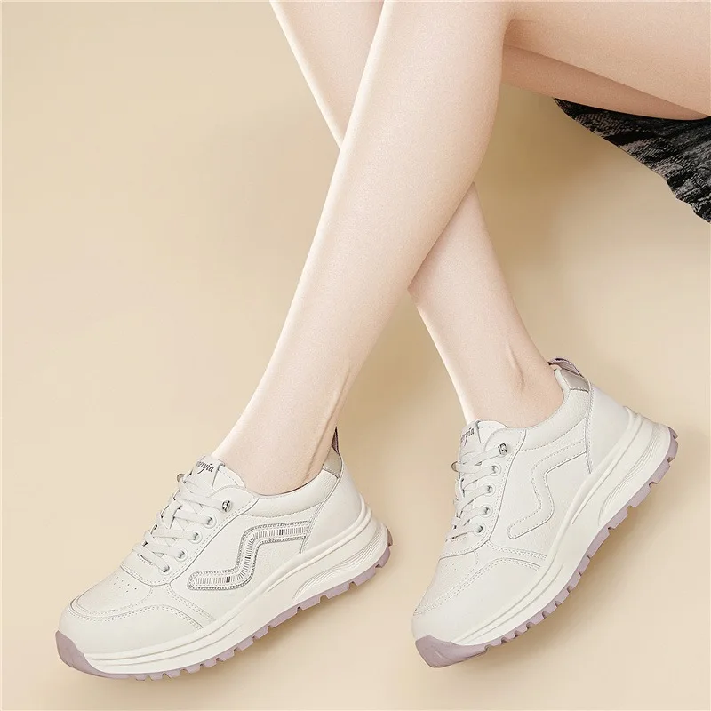 Women's White Chunky Platform Dad Sneakers Microfiber Lace-Up Height Increasing 4cm Lightweight Comfort Casual Spring Shoes
Women's White Chunky Platform Dad Sneakers Microfiber Lace-Up Height Increasing 4cm Lightweight Comfort Casual Spring Shoes