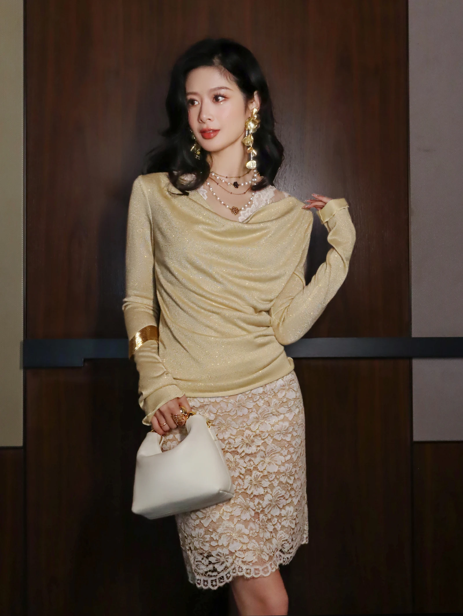 Elegant Slim Fit Knitted Top for Women in Shiny Thread with Pleated Design And Open Neckline Spring Season Casual Wear
Elegant Slim Fit Knitted Top for Women in Shiny Thread with Pleated Design And Open Neckline Spring Season Casual Wear