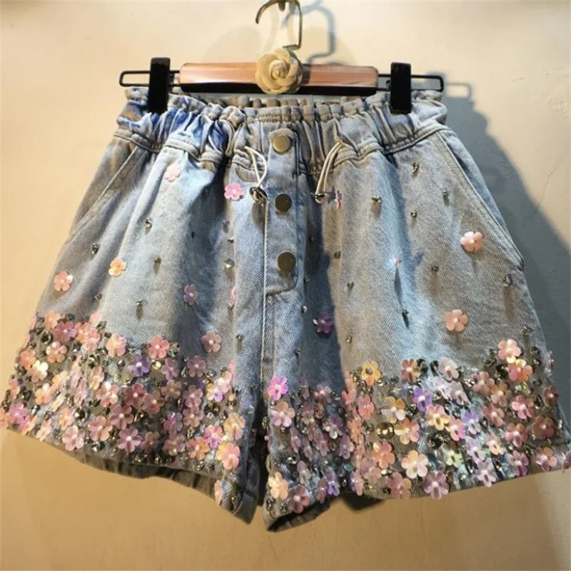 Summer flower beaded elastic shorts new pink sequins high waist wide leg denim shorts women
Summer flower beaded elastic shorts new pink sequins high waist wide leg denim shorts women