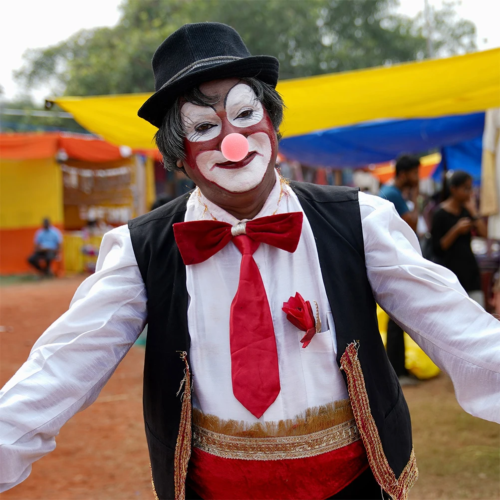 30 Pcs Sponge Clown Party Accessories Soft Comfortable Costume Props Bulk Pack Halloween Decor Circus Nose Replacement
30 Pcs Sponge Clown Party Accessories Soft Comfortable Costume Props Bulk Pack Halloween Decor Circus Nose Replacement