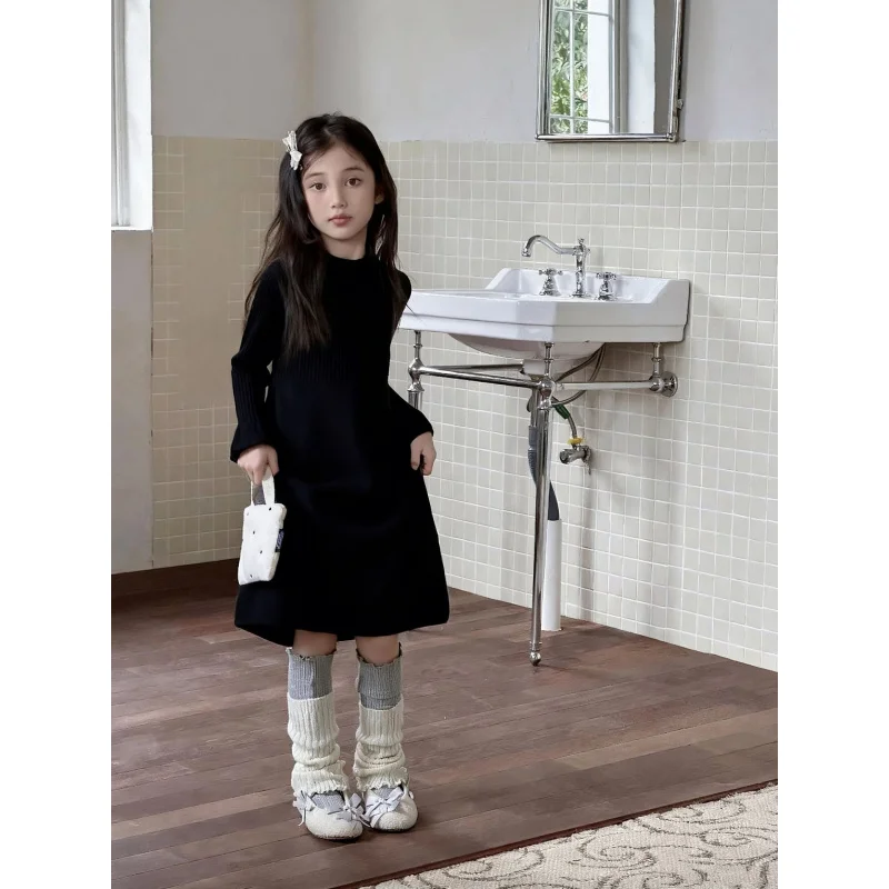 Girls' Dress2025Autumn Winter New Children's Solid Color Knitted Baby Lazy Mid-Length Sweater Dress Trendy
Girls' Dress2025Autumn Winter New Children's Solid Color Knitted Baby Lazy Mid-Length Sweater Dress Trendy