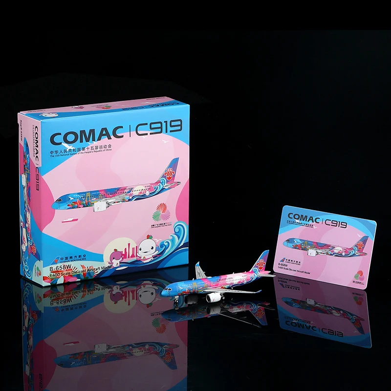 C91901 Alloy Collectible Plane Gift HX Models 1:400 China Southern Airlines COMAC C919 Diecast Aircraft Jet Model B-658W
C91901 Alloy Collectible Plane Gift HX Models 1:400 China Southern Airlines COMAC C919 Diecast Aircraft Jet Model B-658W