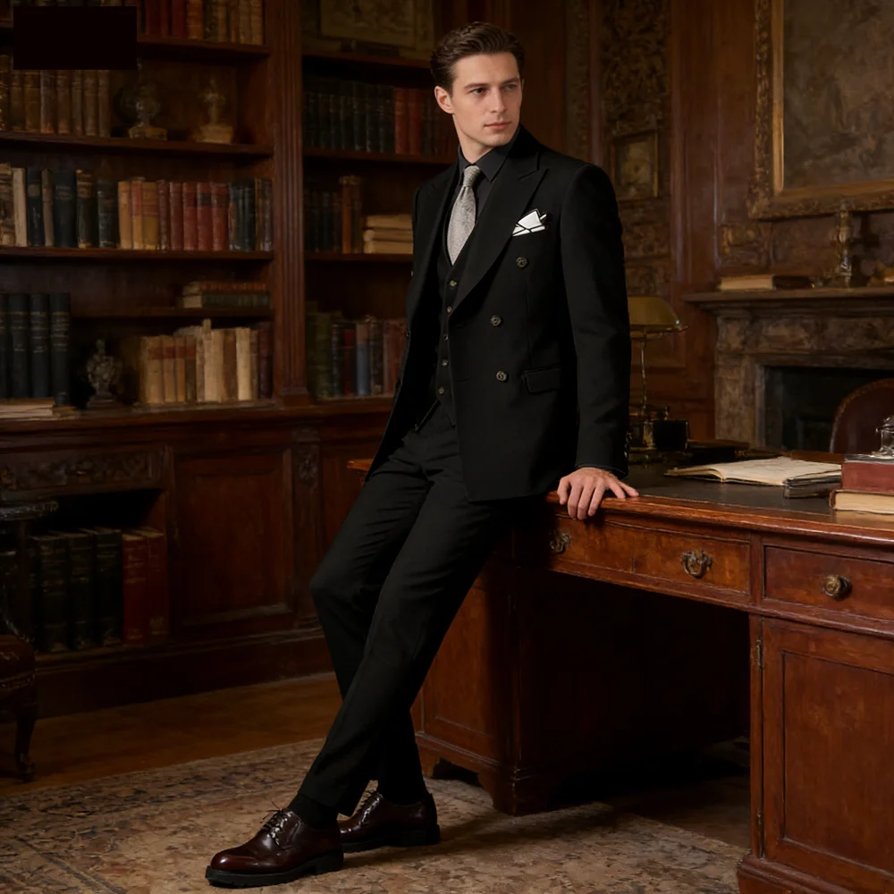 Мужской белый костюм-тройка с кремовым пиджаком, брюками и жилетом, с регулировкой застежки на груди, на заказ
Мужской белый костюм-тройка с кремовым пиджаком, брюками и жилетом, с регулировкой застежки на груди, на заказ