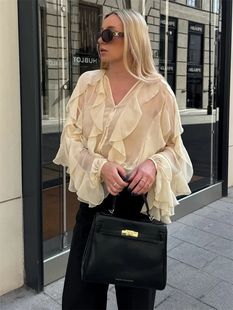 Ruffled V-Neck Fashion Shirts Top Women's Patchwork Tee Bow Lace-Up High Waist Blouse Elegant Autumn 2025 Female Shirts New
Ruffled V-Neck Fashion Shirts Top Women's Patchwork Tee Bow Lace-Up High Waist Blouse Elegant Autumn 2025 Female Shirts New