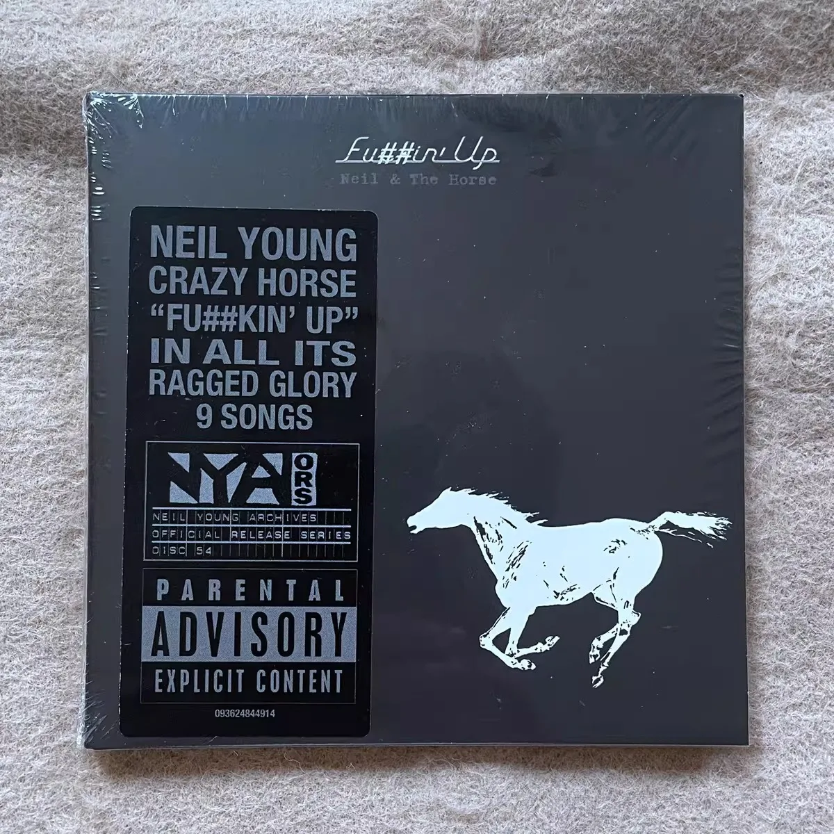 Neil Young & Crazy Horse F##kin' Up – Ragged Glory Edition Folk Rock Live Album Neil Young Archives Classic Rock Collectible
Neil Young & Crazy Horse F##kin' Up – Ragged Glory Edition Folk Rock Live Album Neil Young Archives Classic Rock Collectible