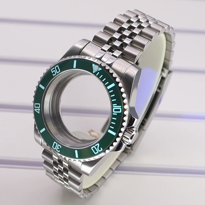 20ATM Dive 40mm SUB Case For Seiko NH35 NH36 NH38 NH34 Miyota 8215 ETA 2824 Movement 28.5mm Dial Jubilee Bracelet Sliding Buckle
20ATM Dive 40mm SUB Case For Seiko NH35 NH36 NH38 NH34 Miyota 8215 ETA 2824 Movement 28.5mm Dial Jubilee Bracelet Sliding Buckle