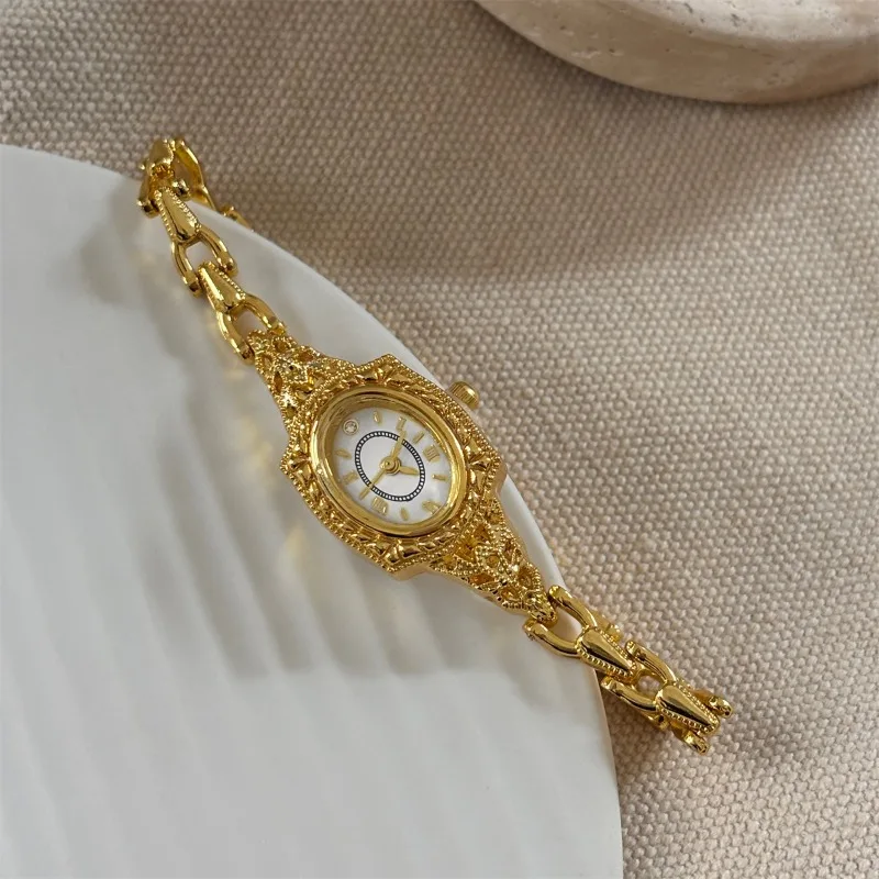 Ladies watch, niche vintage light luxury exquisite delicate bracelet type high-end quartz watch
Ladies watch, niche vintage light luxury exquisite delicate bracelet type high-end quartz watch
