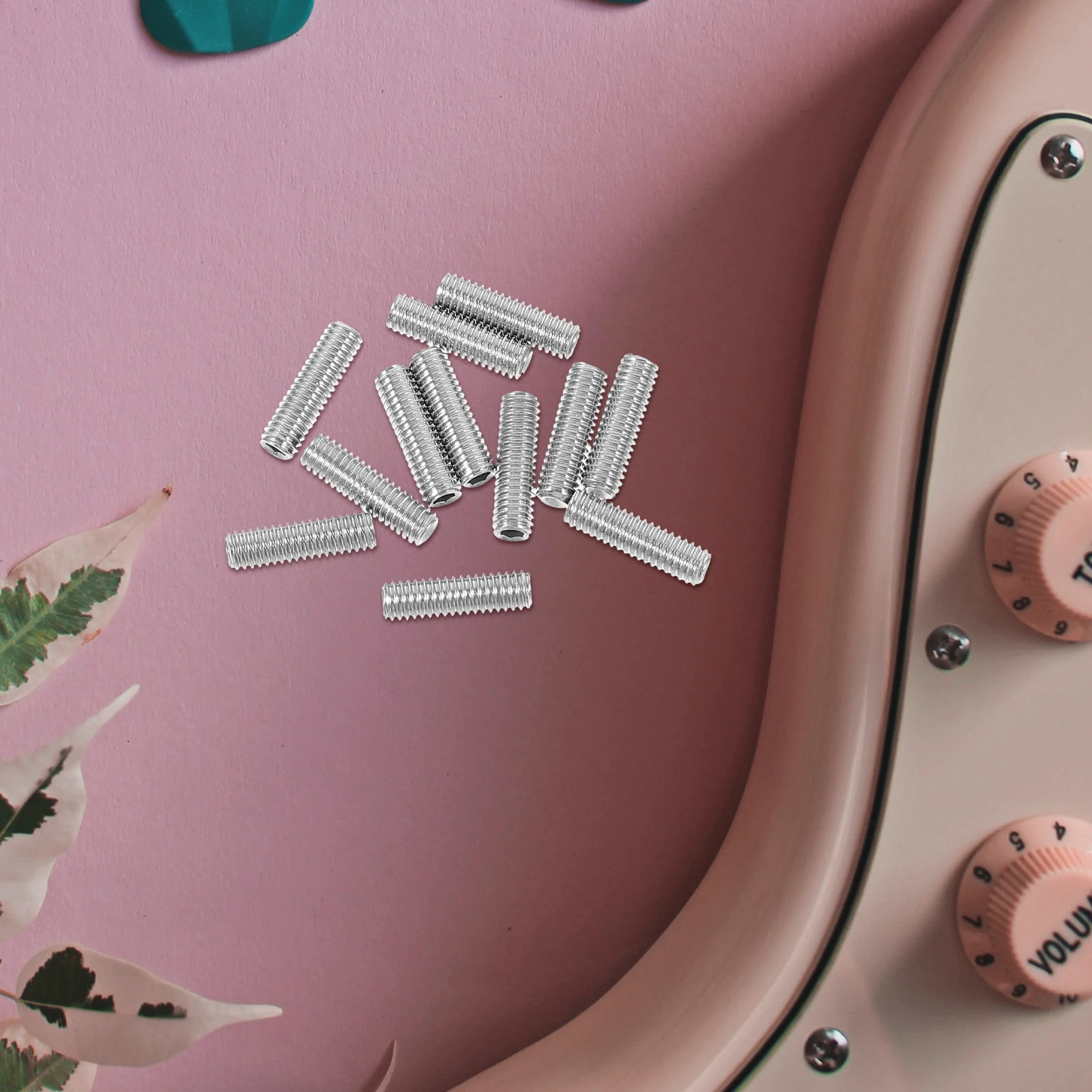 12 Pcs Electric Guitar Bridge String Screws Piano Saddle Wrench Metal Saddles Replacement
12 Pcs Electric Guitar Bridge String Screws Piano Saddle Wrench Metal Saddles Replacement