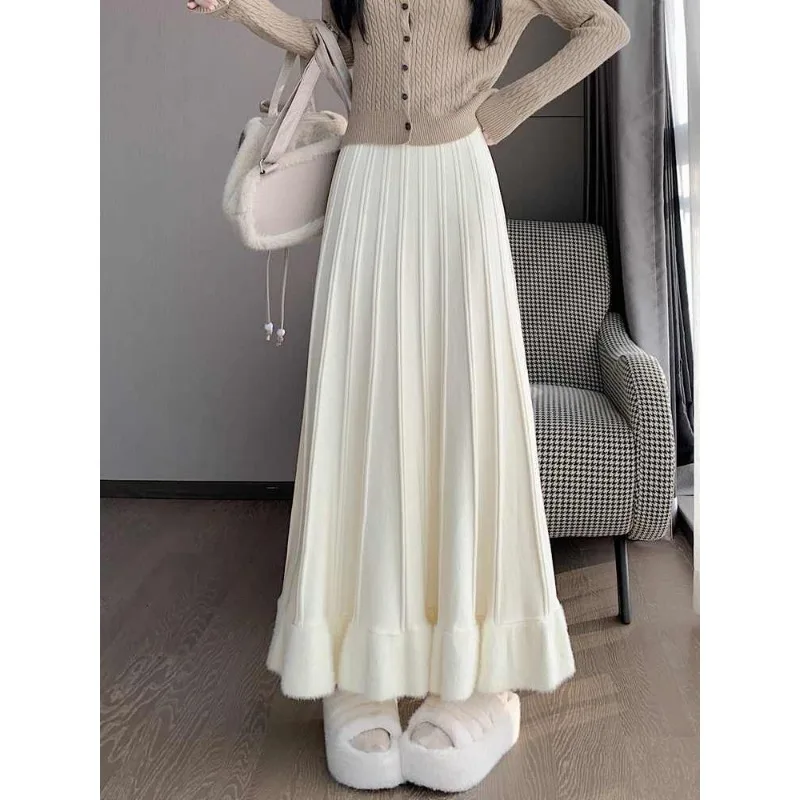 Thickened Mid-length Knitted Skirt for Women in Autumn Winter New Slim and Stylish A-line Skirt Woolen Skirt with Large Hem
Thickened Mid-length Knitted Skirt for Women in Autumn Winter New Slim and Stylish A-line Skirt Woolen Skirt with Large Hem