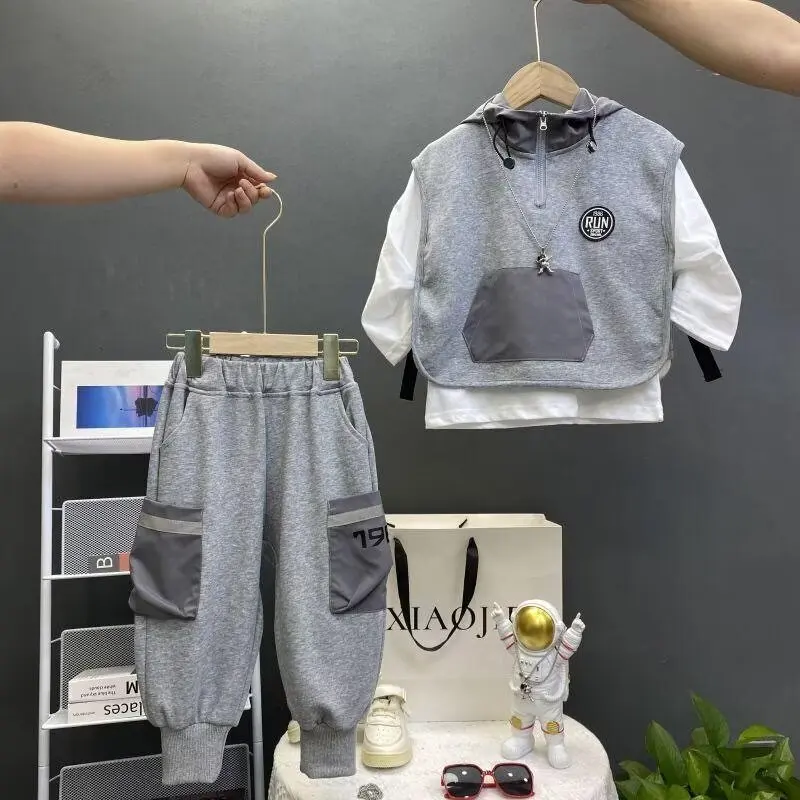 Boys 3PCS Outfit Set Kids Boys Clothing Suit Autumn Toddler Cotton Spliced Striped Shirt Hooded Waistcoat Solid Pants -
Boys 3PCS Outfit Set Kids Boys Clothing Suit Autumn Toddler Cotton Spliced Striped Shirt Hooded Waistcoat Solid Pants -
