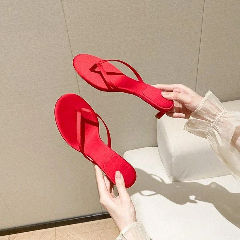 Mid Heels Flip Flops Slippers Sandals Women Shoes Summer New Clip Toe Fashion Dress Women Shoes Slides Zapatos Mujer Pumps
Mid Heels Flip Flops Slippers Sandals Women Shoes Summer New Clip Toe Fashion Dress Women Shoes Slides Zapatos Mujer Pumps