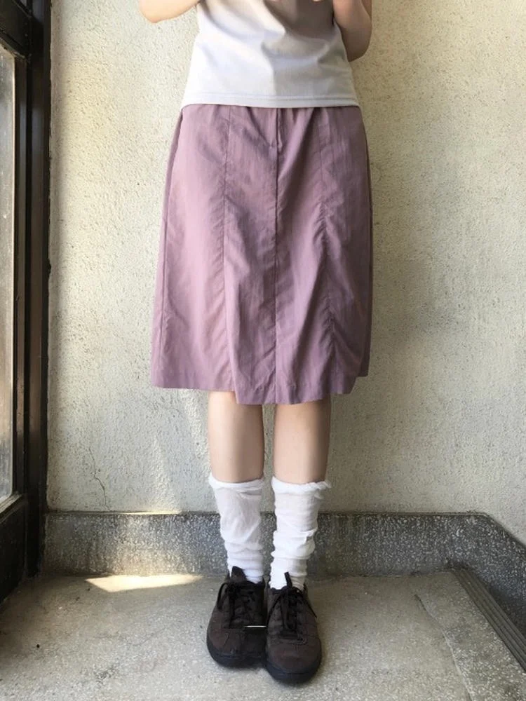 Повседневная летняя тонкая нейлоновая юбка трапециевидной формы средней длины с эластичной резинкой на талии, женские юбки для поездок на работу с высокой талией, дизайн для девочек
Повседневная летняя тонкая нейлоновая юбка трапециевидной формы средней длины с эластичной резинкой на талии, женские юбки для поездок на работу с высокой талией, дизайн для девочек