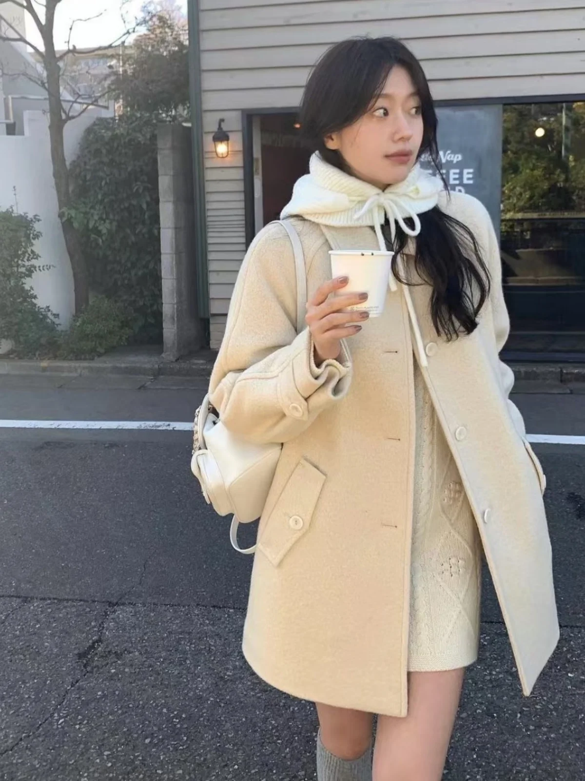 Ele Winter Women's Woolen Coat Midi Length Single Button Slimming Outerwear Korean Sle Commute Pure Color Long Sve
Ele Winter Women's Woolen Coat Midi Length Single Button Slimming Outerwear Korean Sle Commute Pure Color Long Sve