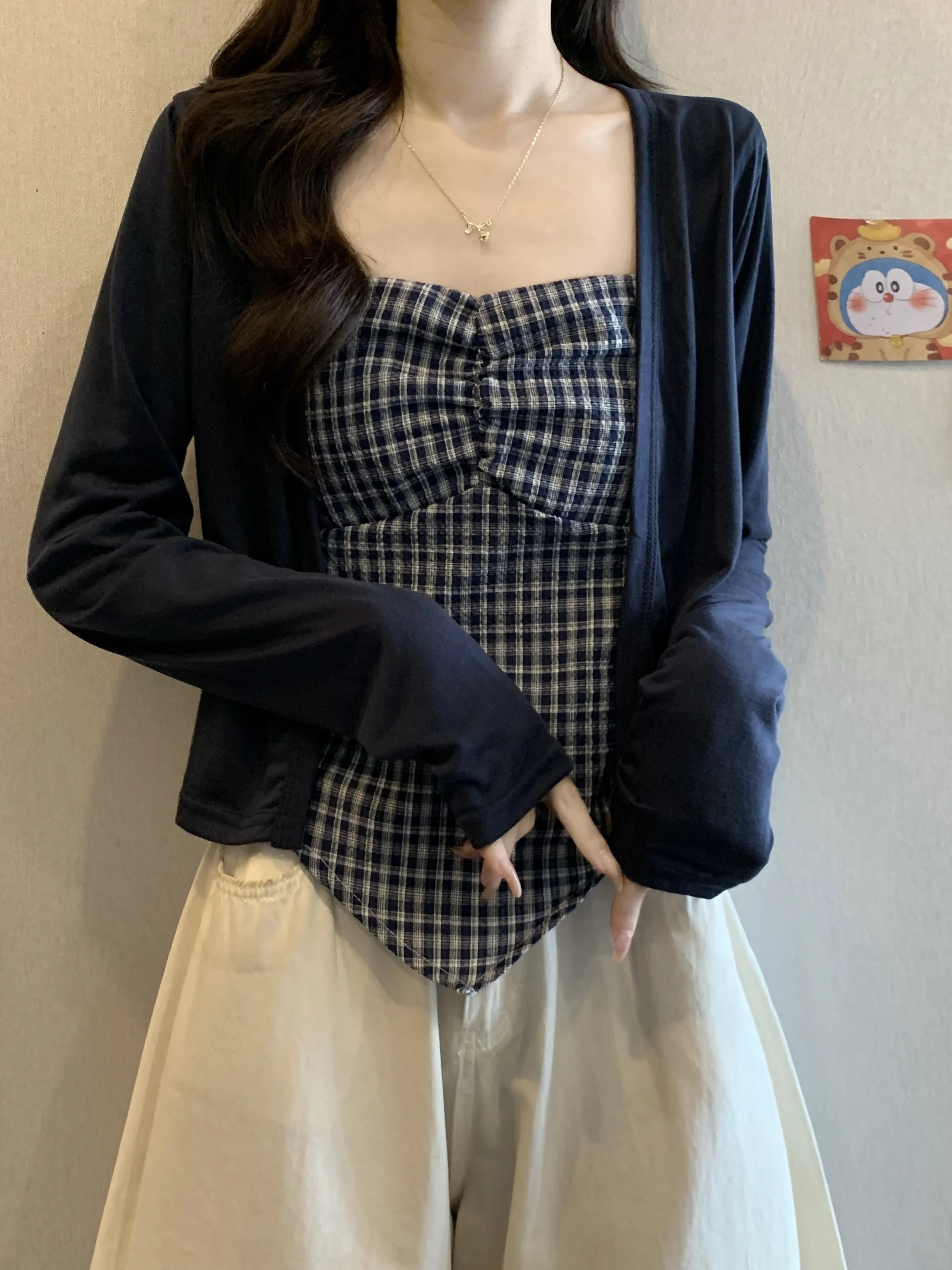 plus Size Women's Knitted Long Sleeve Vest Top High Waist A-Line Skirt Two-Piece Set Korean Style Slimming Blue Plaid Cover-Up
plus Size Women's Knitted Long Sleeve Vest Top High Waist A-Line Skirt Two-Piece Set Korean Style Slimming Blue Plaid Cover-Up
