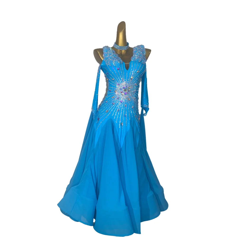 Латинские танцы AB Stone для женщин, взрослых и детей, элитная синяя современная юбка по индивидуальному заказу, черное платье для выступлений в бассейне, самба
Латинские танцы AB Stone для женщин, взрослых и детей, элитная синяя современная юбка по индивидуальному заказу, черное платье для выступлений в бассейне, самба