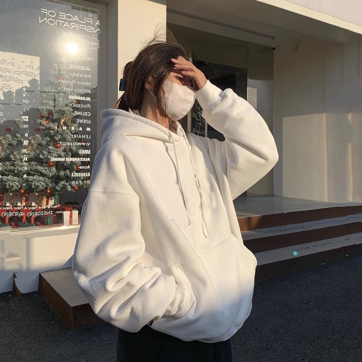 Y2K Oversized Minimalist Candy Color Coat Personality Solid Color Women's Hoodie Fashion Punk Up Hoodie Tops Exercise Clothes
Y2K Oversized Minimalist Candy Color Coat Personality Solid Color Women's Hoodie Fashion Punk Up Hoodie Tops Exercise Clothes