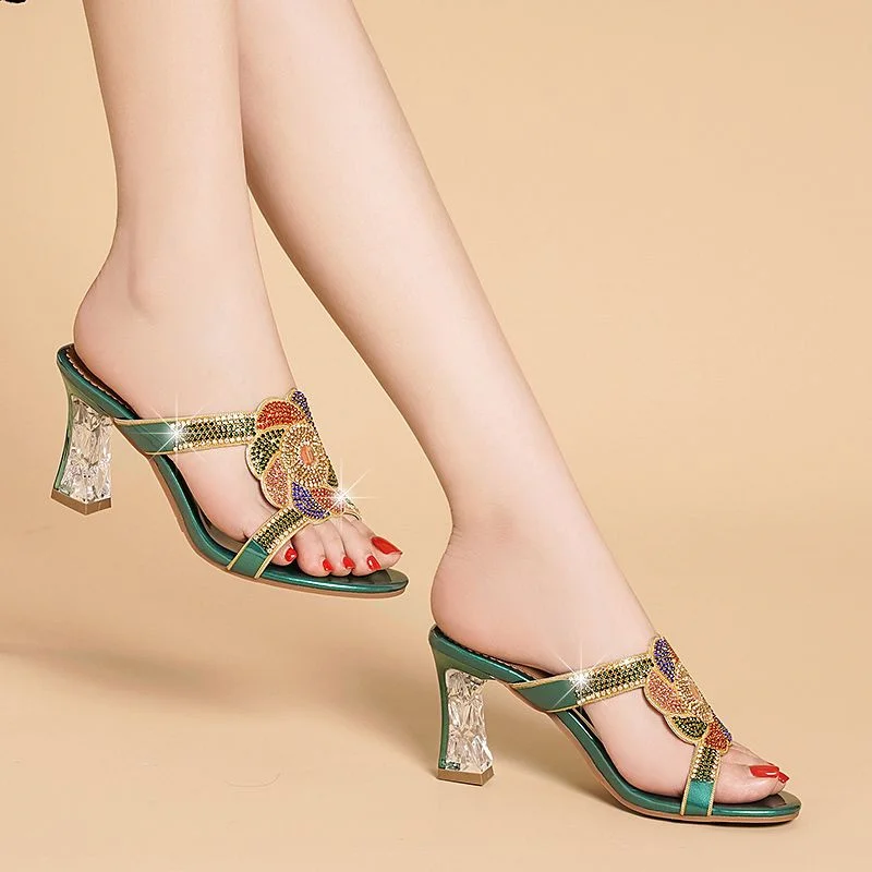 Summer New Comfort Non-slip High Heel Genuine Leather Crystal Inlaid Diamond Women's Beach Fashion Versatile Bohemian Shoes
Summer New Comfort Non-slip High Heel Genuine Leather Crystal Inlaid Diamond Women's Beach Fashion Versatile Bohemian Shoes
