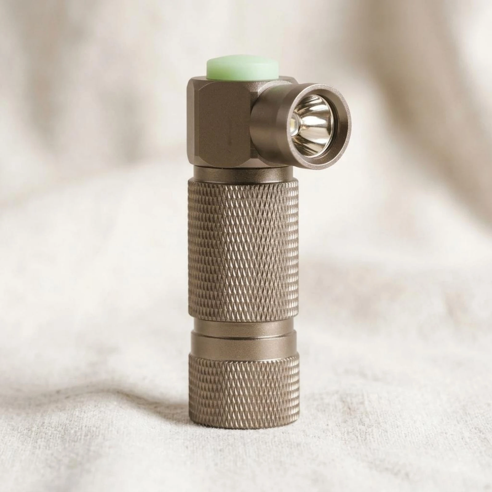 Right-Angle Flashlight E - Gg Candler LED Handheld E - Gg Candling Inspector Livestock Husbandry Gear Lightweight High
Right-Angle Flashlight E - Gg Candler LED Handheld E - Gg Candling Inspector Livestock Husbandry Gear Lightweight High