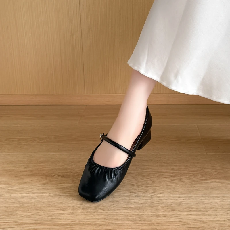 New French Retro Mary Jane Shoes: Square Toe, Chunky Heel, High Heels, One-Strap Ruched Chunky Heel Soft Leather Single Shoes
New French Retro Mary Jane Shoes: Square Toe, Chunky Heel, High Heels, One-Strap Ruched Chunky Heel Soft Leather Single Shoes