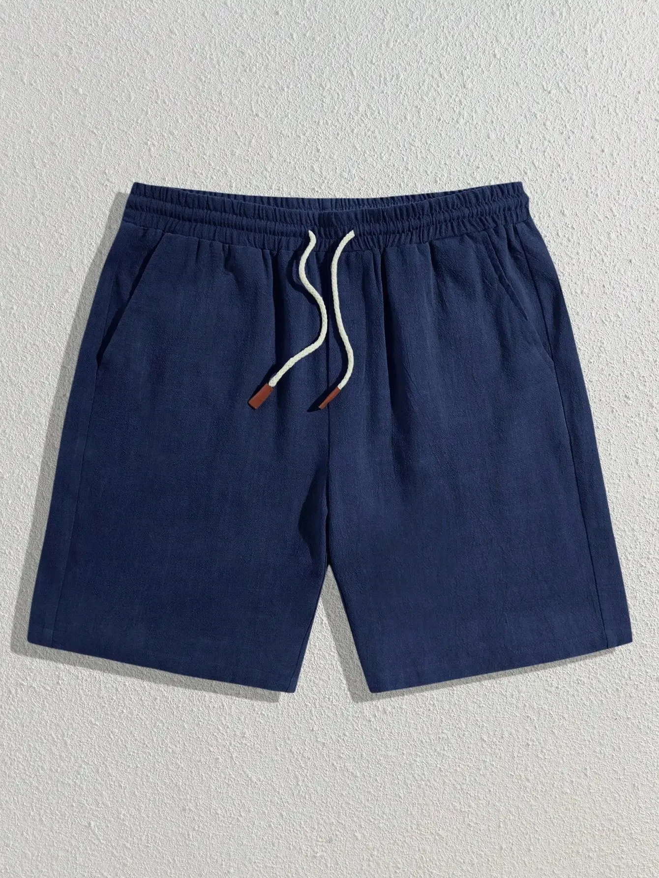 Men Drawstring Slant Pocket Shorts
Men Drawstring Slant Pocket Shorts