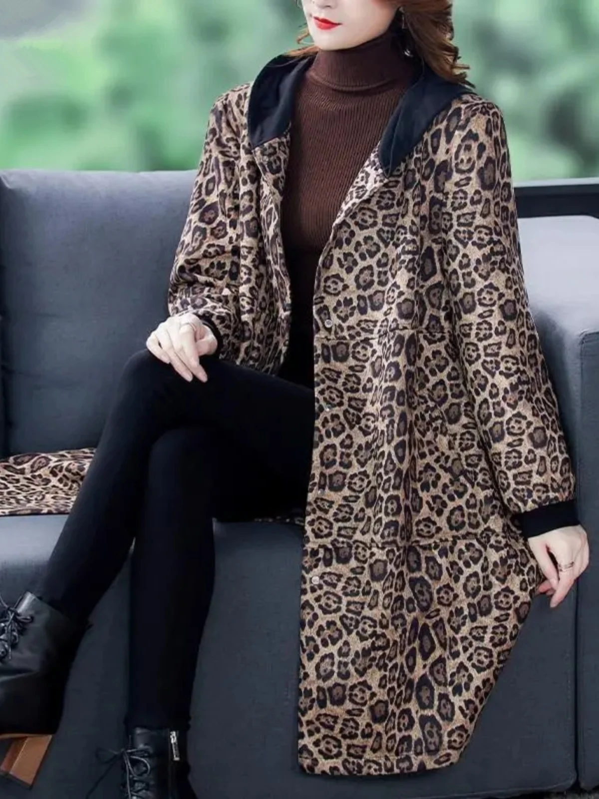 Fashionable Fleece Lined Hooded Leopard Print Coat for Autumn Winter Large Size Women's Clothing Elegant Lady Style Outerwear
Fashionable Fleece Lined Hooded Leopard Print Coat for Autumn Winter Large Size Women's Clothing Elegant Lady Style Outerwear