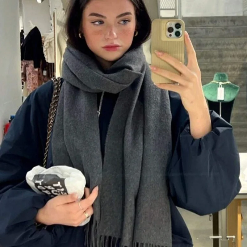 Luxury Winter Cashmere Scarf Women Solid Handkerchief Warm Pashmina Female Chuncky Shawl Pareo Soft Bufanda Outdoor Windproof
Luxury Winter Cashmere Scarf Women Solid Handkerchief Warm Pashmina Female Chuncky Shawl Pareo Soft Bufanda Outdoor Windproof