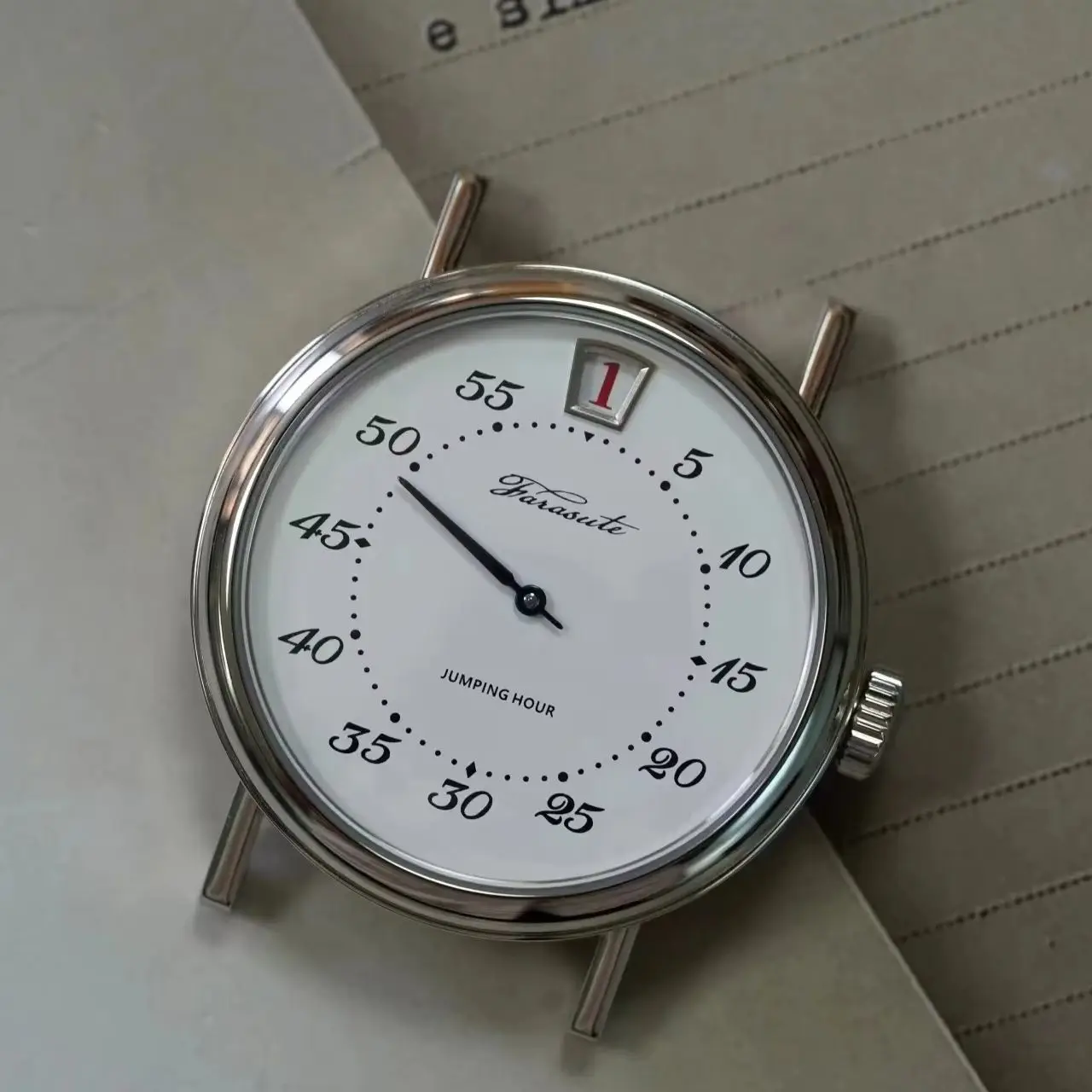 FARASUTE Men Automatic Watch 38mm Vintage Jump Hour Mechanical Wristwatch Sapphire Mirror Waterproof ST17
FARASUTE Men Automatic Watch 38mm Vintage Jump Hour Mechanical Wristwatch Sapphire Mirror Waterproof ST17